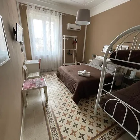 Jenny'S Rooms Отель типа 