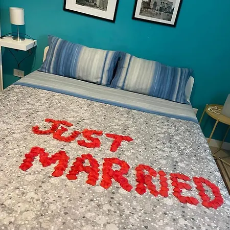 Jenny'S Rooms *